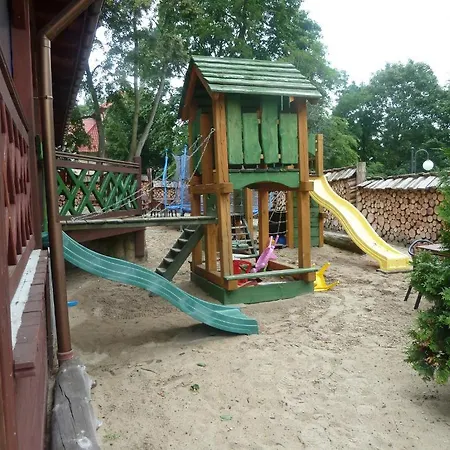 Polonia ゲストハウス 2*