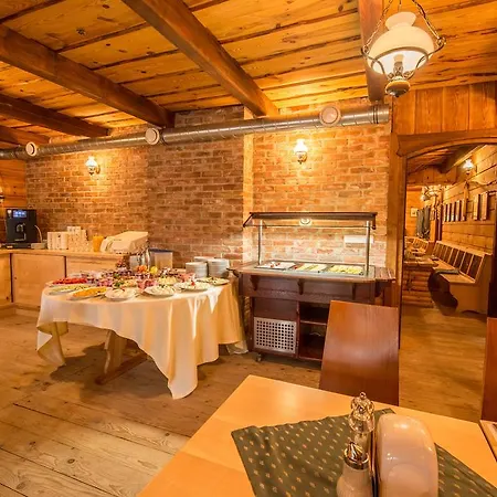 ゲストハウス Polonia