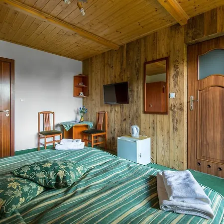 Polonia ゲストハウス