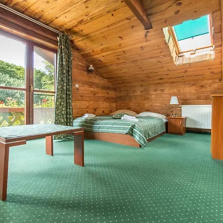 Polonia 2* クリニツァ・モルスカ